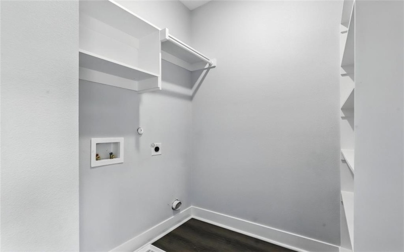 810 Euclid Street, Cleburne, TX 76033, 4 Bedrooms Bedrooms, ,3 BathroomsBathrooms,Residential,For Sale,810 Euclid Street,0,21222844