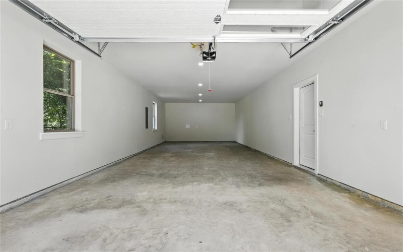 810 Euclid Street, Cleburne, TX 76033, 4 Bedrooms Bedrooms, ,3 BathroomsBathrooms,Residential,For Sale,810 Euclid Street,0,21222844