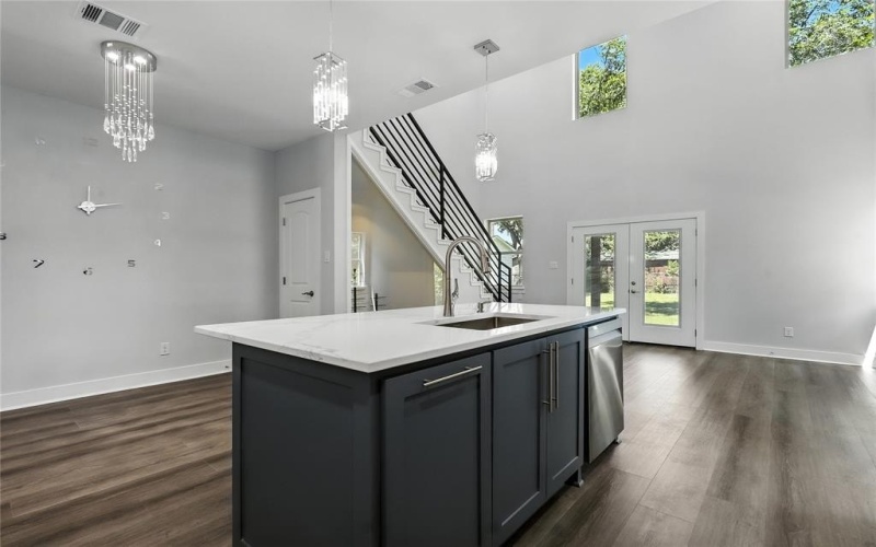 810 Euclid Street, Cleburne, TX 76033, 4 Bedrooms Bedrooms, ,3 BathroomsBathrooms,Residential,For Sale,810 Euclid Street,0,21222844