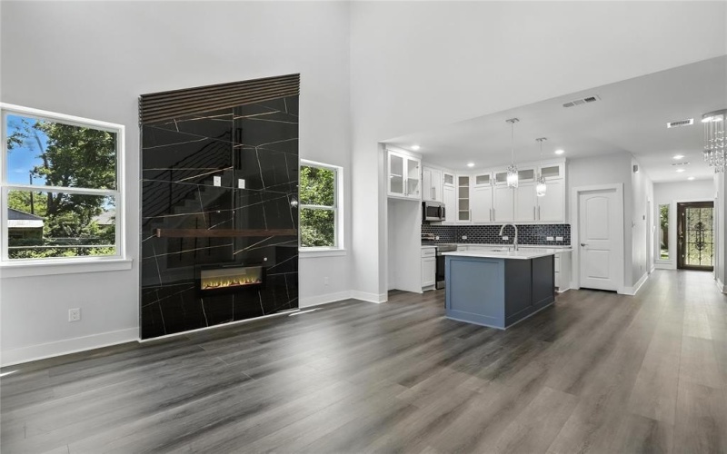 810 Euclid Street, Cleburne, TX 76033, 4 Bedrooms Bedrooms, ,3 BathroomsBathrooms,Residential,For Sale,810 Euclid Street,0,21222844