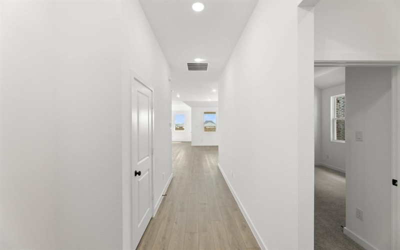 712 Tyronza Drive, Justin, TX 76247, 3 Bedrooms Bedrooms, ,2 BathroomsBathrooms,Residential,For Sale,712 Tyronza Drive,0,21222848