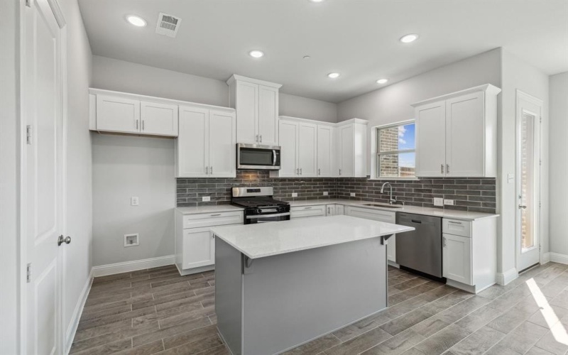 2933 Galveston Street, Plano, TX 75075, 4 Bedrooms Bedrooms, ,2 BathroomsBathrooms,Residential,For Sale,2933 Galveston Street,0,21222850