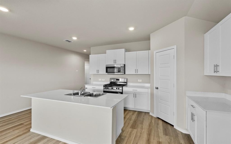 4233 Trickling Creek Lane, Fort Worth, TX 76036, 4 Bedrooms Bedrooms, ,2 BathroomsBathrooms,Residential,For Sale,4233 Trickling Creek Lane,0,21222896