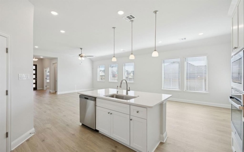 4513 Snakeweed Street, Fort Worth, TX 76036, 3 Bedrooms Bedrooms, ,2 BathroomsBathrooms,Residential,For Sale,4513 Snakeweed Street,0,21223005