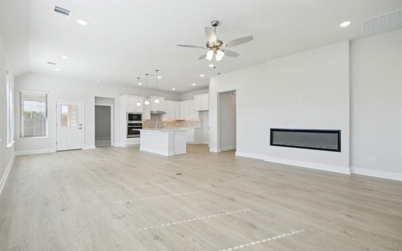 4513 Snakeweed Street, Fort Worth, TX 76036, 3 Bedrooms Bedrooms, ,2 BathroomsBathrooms,Residential,For Sale,4513 Snakeweed Street,0,21223005