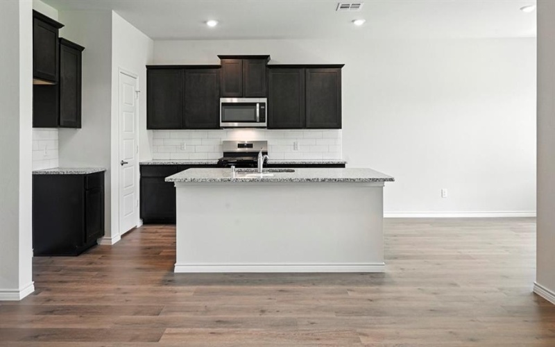 7049 Split Rail Drive, Garland, TX 75043, 4 Bedrooms Bedrooms, ,3 BathroomsBathrooms,Residential,For Sale,7049 Split Rail Drive,0,21223024