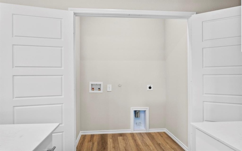 3133 Maple Orchard Lane, Fort Worth, TX 76140, 3 Bedrooms Bedrooms, ,2 BathroomsBathrooms,Residential,For Sale,3133 Maple Orchard Lane,0,21223034