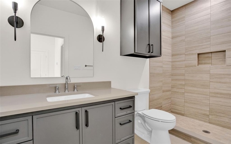 1839 Sentinel Way, Tyler, TX 75703, 5 Habitaciones Habitaciones , ,3 BañosBaños,Residential,En Venta,1839 Sentinel Way,0,21223064