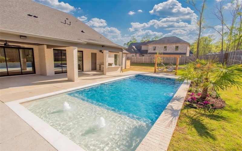 1839 Sentinel Way, Tyler, TX 75703, 5 Habitaciones Habitaciones , ,3 BañosBaños,Residential,En Venta,1839 Sentinel Way,0,21223064