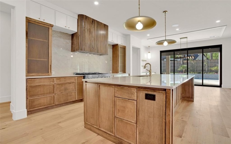 1839 Sentinel Way, Tyler, TX 75703, 5 Habitaciones Habitaciones , ,3 BañosBaños,Residential,En Venta,1839 Sentinel Way,0,21223064