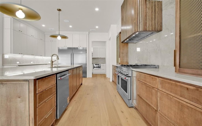 1839 Sentinel Way, Tyler, TX 75703, 5 Habitaciones Habitaciones , ,3 BañosBaños,Residential,En Venta,1839 Sentinel Way,0,21223064