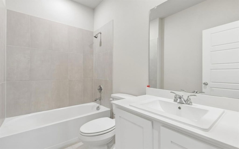 6673 Coyote Valley Trail, Crowley, TX 76036, 5 Bedrooms Bedrooms, ,3 BathroomsBathrooms,Residential,For Sale,6673 Coyote Valley Trail,0,21223138