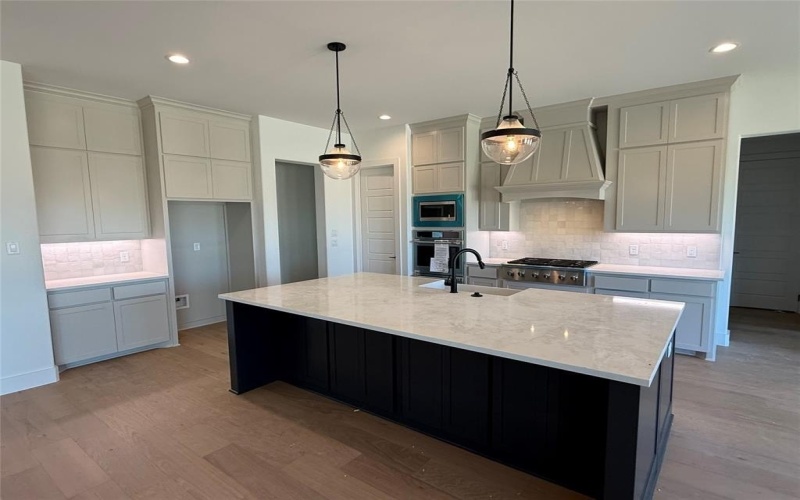 209 Palo Duro, Aledo, TX 76008, 4 Bedrooms Bedrooms, ,3 BathroomsBathrooms,Residential,For Sale,209 Palo Duro,0,21223199