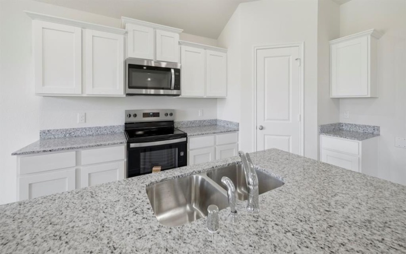 2076 Bobby Ashcraft Drive, Lindale, TX 75771, 3 Bedrooms Bedrooms, ,2 BathroomsBathrooms,Residential,For Sale,2076 Bobby Ashcraft Drive,0,21223215