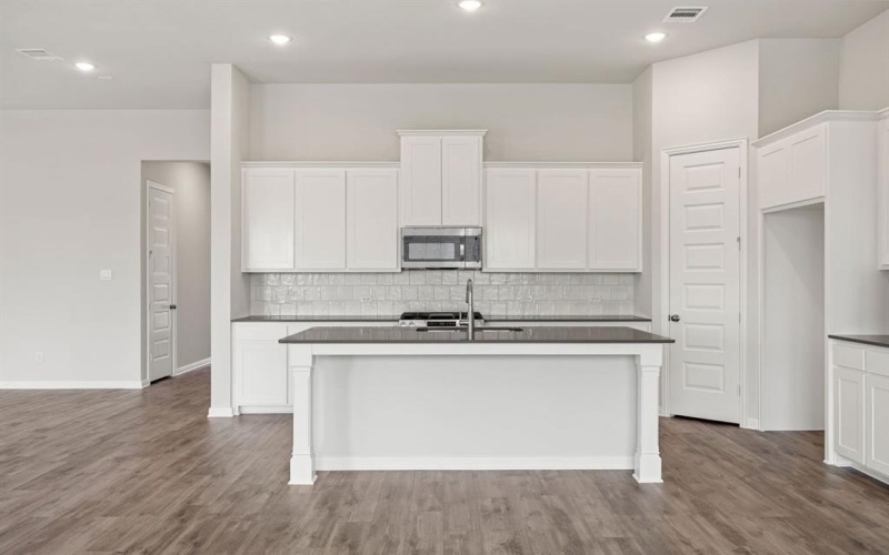 1506 Red Clover Avenue, Van Alstyne, TX 75495, 3 Bedrooms Bedrooms, ,2 BathroomsBathrooms,Residential,For Sale,1506 Red Clover Avenue,0,21223303