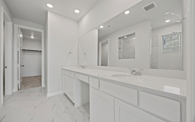 1502 Red Clover Avenue, Van Alstyne, TX 75495, 4 Bedrooms Bedrooms, ,3 BathroomsBathrooms,Residential,For Sale,1502 Red Clover Avenue,0,21223356