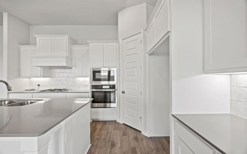 1502 Red Clover Avenue, Van Alstyne, TX 75495, 4 Bedrooms Bedrooms, ,3 BathroomsBathrooms,Residential,For Sale,1502 Red Clover Avenue,0,21223356