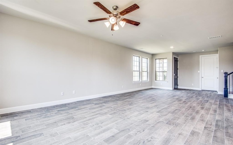 641 Hutchinson Lane, Lewisville, TX 75077, 3 Bedrooms Bedrooms, ,2 BathroomsBathrooms,Residential,For Sale,641 Hutchinson Lane,0,21223363