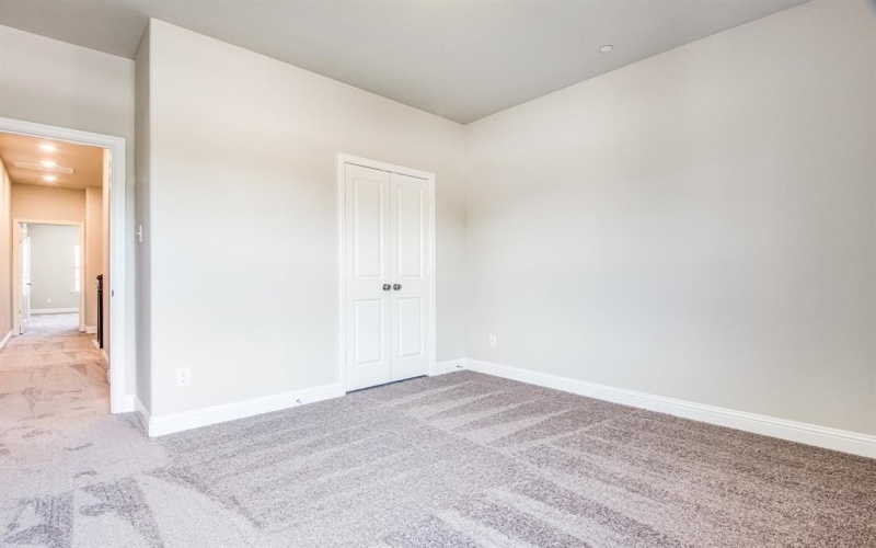 641 Hutchinson Lane, Lewisville, TX 75077, 3 Bedrooms Bedrooms, ,2 BathroomsBathrooms,Residential,For Sale,641 Hutchinson Lane,0,21223363