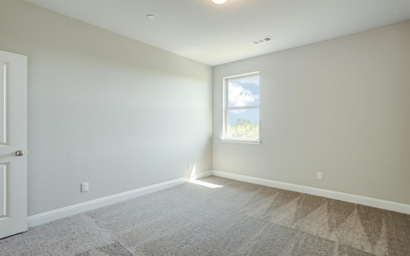 572 Hutchinson Lane, Lewisville, TX 75077, 3 Bedrooms Bedrooms, ,2 BathroomsBathrooms,Residential,For Sale,572 Hutchinson Lane,0,21223383