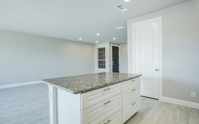 572 Hutchinson Lane, Lewisville, TX 75077, 3 Bedrooms Bedrooms, ,2 BathroomsBathrooms,Residential,For Sale,572 Hutchinson Lane,0,21223383