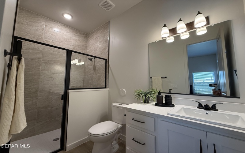 13761 Centro Vista Avenue, Horizon City, TX 79928, 4 Habitaciones Habitaciones , ,3 BañosBaños,Residential,En Venta,13761 Centro Vista Avenue,0,941273