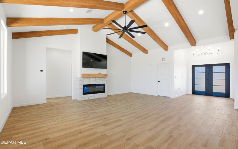 13264 Nacho Alvarado Drive, Clint, TX 79836, 5 Bedrooms Bedrooms, ,3 BathroomsBathrooms,Residential,For Sale,13264 Nacho Alvarado Drive,0,941287