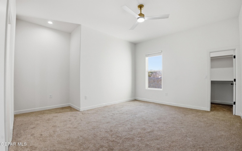 13264 Nacho Alvarado Drive, Clint, TX 79836, 5 Bedrooms Bedrooms, ,3 BathroomsBathrooms,Residential,For Sale,13264 Nacho Alvarado Drive,0,941287