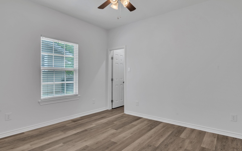 508 Oakdale, Longview, TX 75602, 3 Bedrooms Bedrooms, ,2 BathroomsBathrooms,Residential,For Sale,508 Oakdale,0,20262239