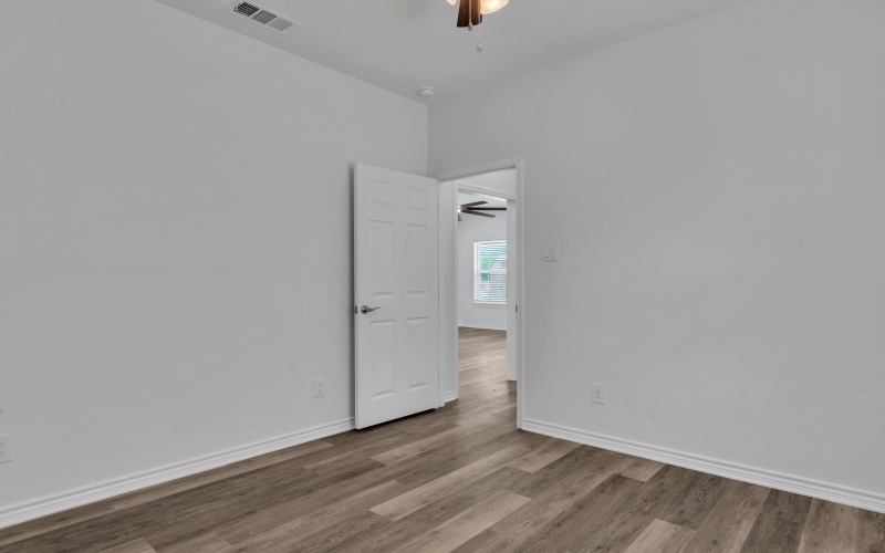 508 Oakdale, Longview, TX 75602, 3 Bedrooms Bedrooms, ,2 BathroomsBathrooms,Residential,For Sale,508 Oakdale,0,20262239