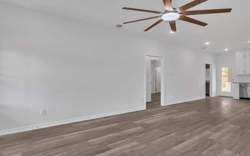 508 Oakdale, Longview, TX 75602, 3 Bedrooms Bedrooms, ,2 BathroomsBathrooms,Residential,For Sale,508 Oakdale,0,20262239