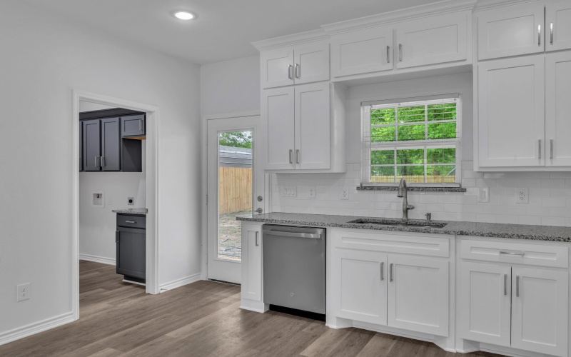 508 Oakdale, Longview, TX 75602, 3 Bedrooms Bedrooms, ,2 BathroomsBathrooms,Residential,For Sale,508 Oakdale,0,20262239