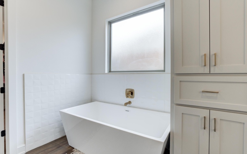 4624 139th Street, Lubbock, TX 79424, 4 Bedrooms Bedrooms, ,3 BathroomsBathrooms,Residential,For Sale,4624 139th Street,0,202604113