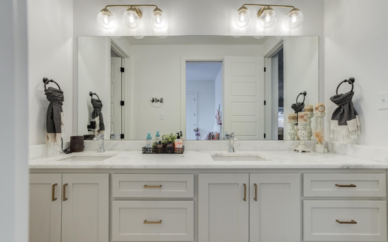 4624 139th Street, Lubbock, TX 79424, 4 Bedrooms Bedrooms, ,3 BathroomsBathrooms,Residential,For Sale,4624 139th Street,0,202604113