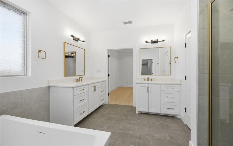 3804 County Rd 7665, Lubbock, TX 79423, 4 Bedrooms Bedrooms, ,5 BathroomsBathrooms,Residential,For Sale,3804 County Rd 7665,0,202604119