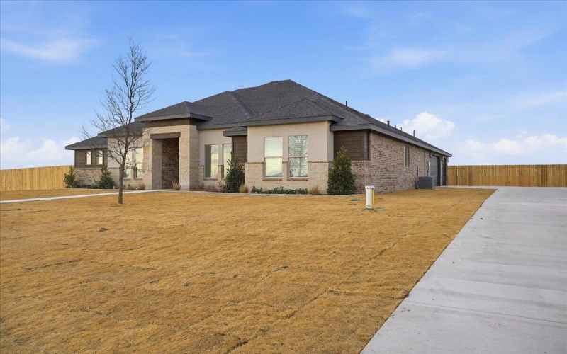 3804 County Rd 7665, Lubbock, TX 79423, 4 Bedrooms Bedrooms, ,5 BathroomsBathrooms,Residential,For Sale,3804 County Rd 7665,0,202604119