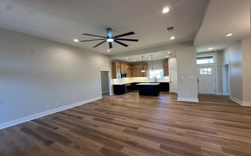 3605 Clearview Drive, San Angelo, TX 76904, 4 Bedrooms Bedrooms, ,3 BathroomsBathrooms,Residential,For Sale,3605 Clearview Drive,0,200002