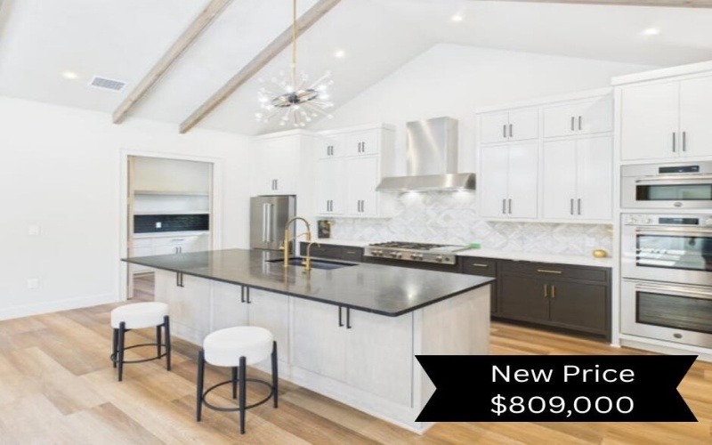 1603 Paseo De Vaca Street, San Angelo, TX 76901, 4 Habitaciones Habitaciones , ,3 BañosBaños,Residential,En Venta,1603 Paseo De Vaca Street,0,200005