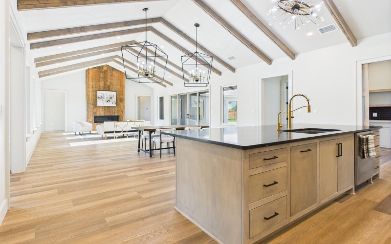 1603 Paseo De Vaca Street, San Angelo, TX 76901, 4 Habitaciones Habitaciones , ,3 BañosBaños,Residential,En Venta,1603 Paseo De Vaca Street,0,200005