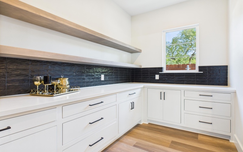 1603 Paseo De Vaca Street, San Angelo, TX 76901, 4 Habitaciones Habitaciones , ,3 BañosBaños,Residential,En Venta,1603 Paseo De Vaca Street,0,200005