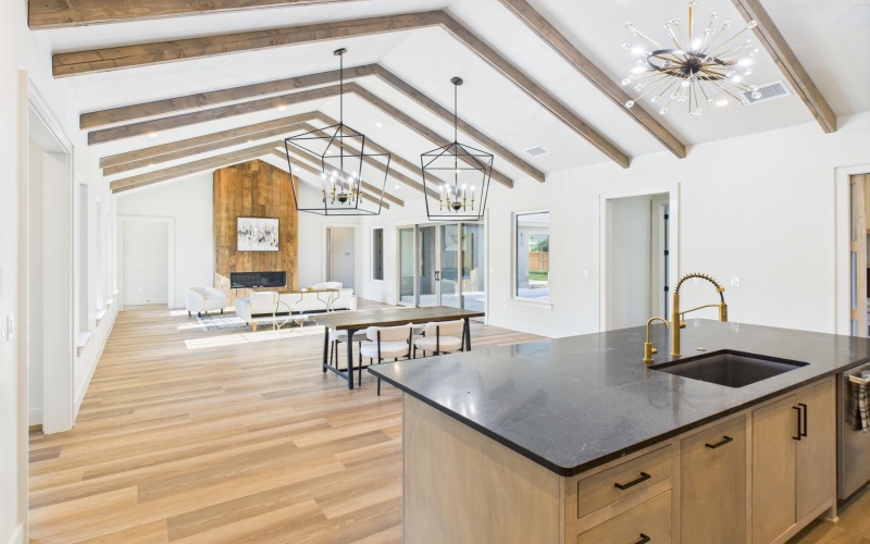 1603 Paseo De Vaca Street, San Angelo, TX 76901, 4 Habitaciones Habitaciones , ,3 BañosBaños,Residential,En Venta,1603 Paseo De Vaca Street,0,200005