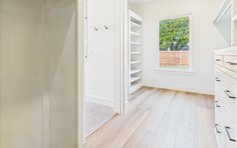 1603 Paseo De Vaca Street, San Angelo, TX 76901, 4 Habitaciones Habitaciones , ,3 BañosBaños,Residential,En Venta,1603 Paseo De Vaca Street,0,200005