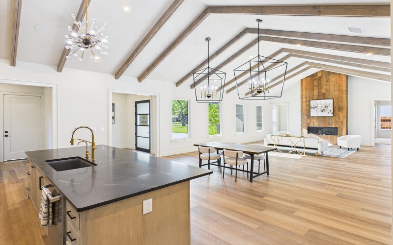 1603 Paseo De Vaca Street, San Angelo, TX 76901, 4 Habitaciones Habitaciones , ,3 BañosBaños,Residential,En Venta,1603 Paseo De Vaca Street,0,200005