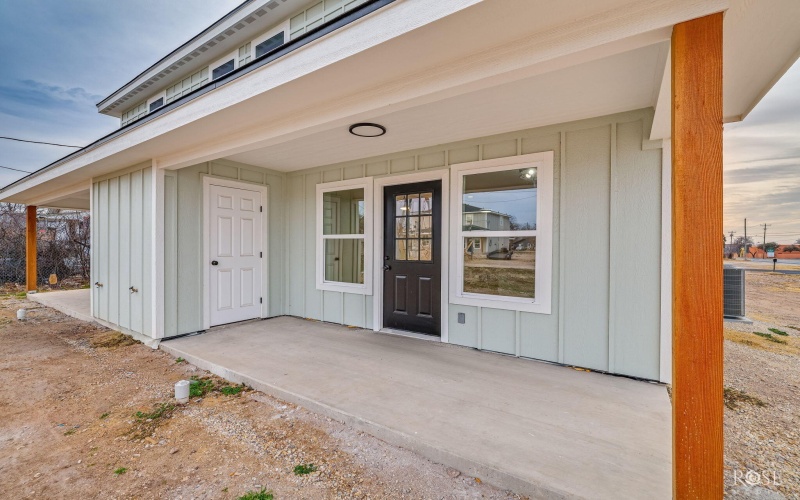 214 W 18th Street, San Angelo, TX 76903, 6 Bedrooms Bedrooms, ,Residential Multi Family,For Sale,214 W 18th Street,0,200148