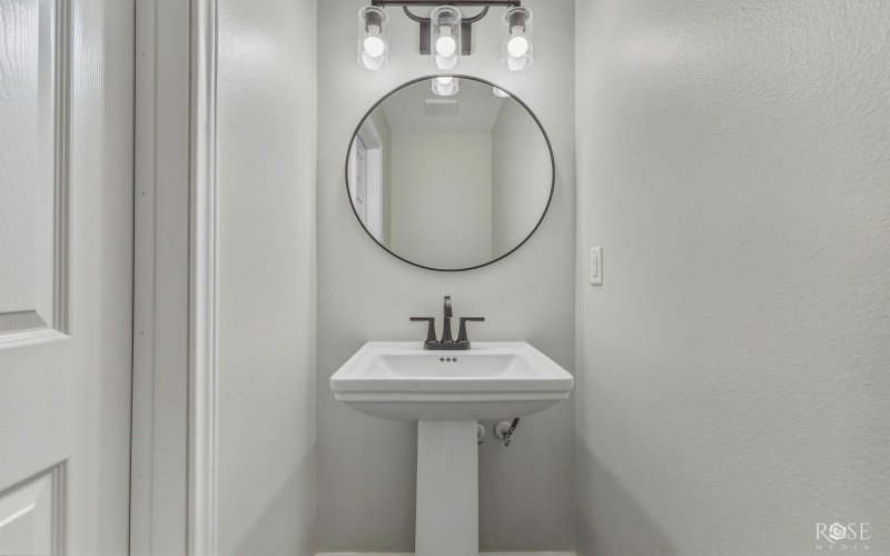 214 W 18th Street, San Angelo, TX 76903, 6 Bedrooms Bedrooms, ,Residential Multi Family,For Sale,214 W 18th Street,0,200148