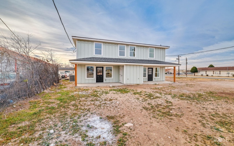 214 W 18th Street, San Angelo, TX 76903, 6 Bedrooms Bedrooms, ,Residential Multi Family,For Sale,214 W 18th Street,0,200148