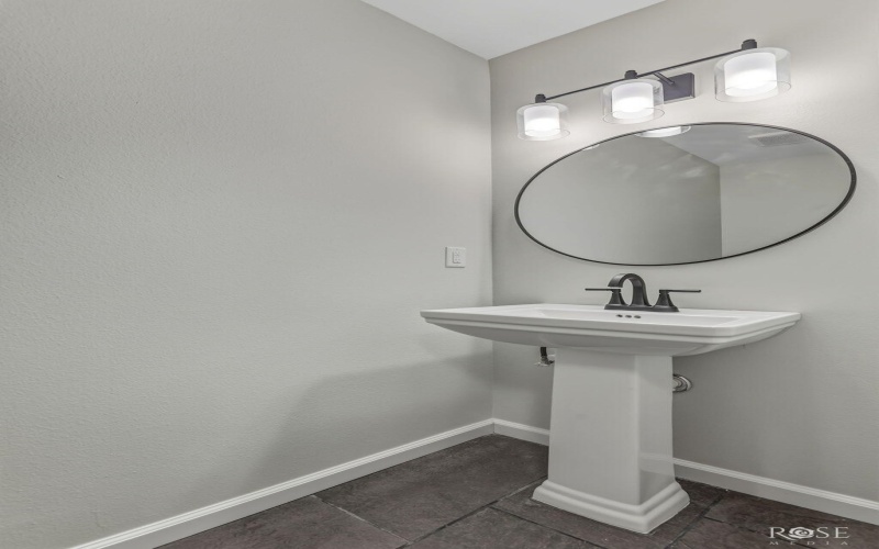 214 W 18th Street, San Angelo, TX 76903, 6 Bedrooms Bedrooms, ,Residential Multi Family,For Sale,214 W 18th Street,0,200148