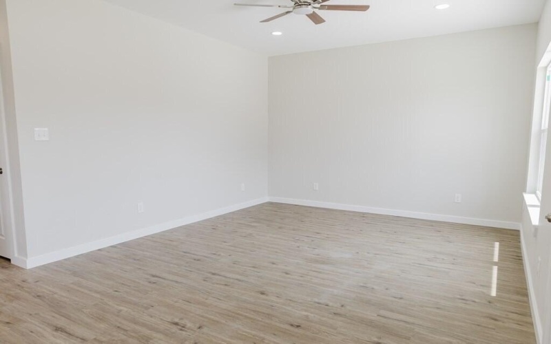 216 W 27th Street, San Angelo, TX 76903, 2 Bedrooms Bedrooms, ,1 BathroomBathrooms,Residential,For Sale,216 W 27th Street,0,200184