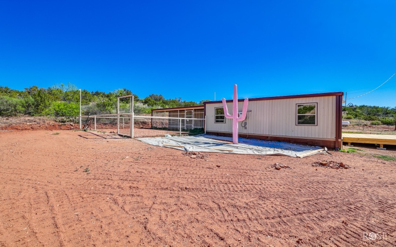 10261 N Us Hwy 277, San Angelo, TX 76905, 2 Habitaciones Habitaciones , ,1 BañoBaños,Residential,En Venta,10261 N Us Hwy 277,0,200242