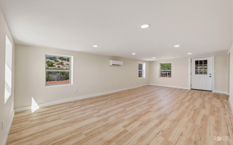 10261 N Us Hwy 277, San Angelo, TX 76905, 2 Habitaciones Habitaciones , ,1 BañoBaños,Residential,En Venta,10261 N Us Hwy 277,0,200242